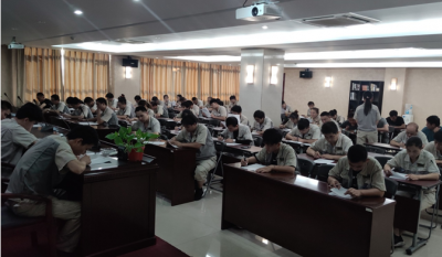 素质就业，技术立业